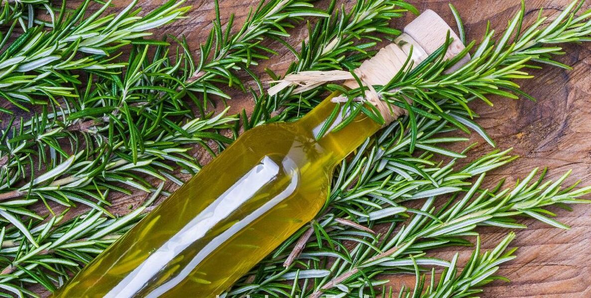 Rosemary oil for treating oily skin problems