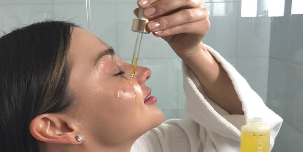 Using oils for facial rejuvenation